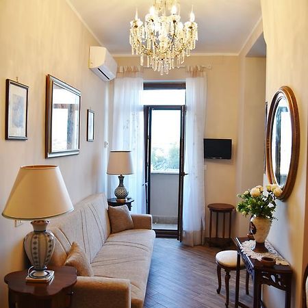 Fabio Guest House Deluxe روما المظهر الخارجي الصورة