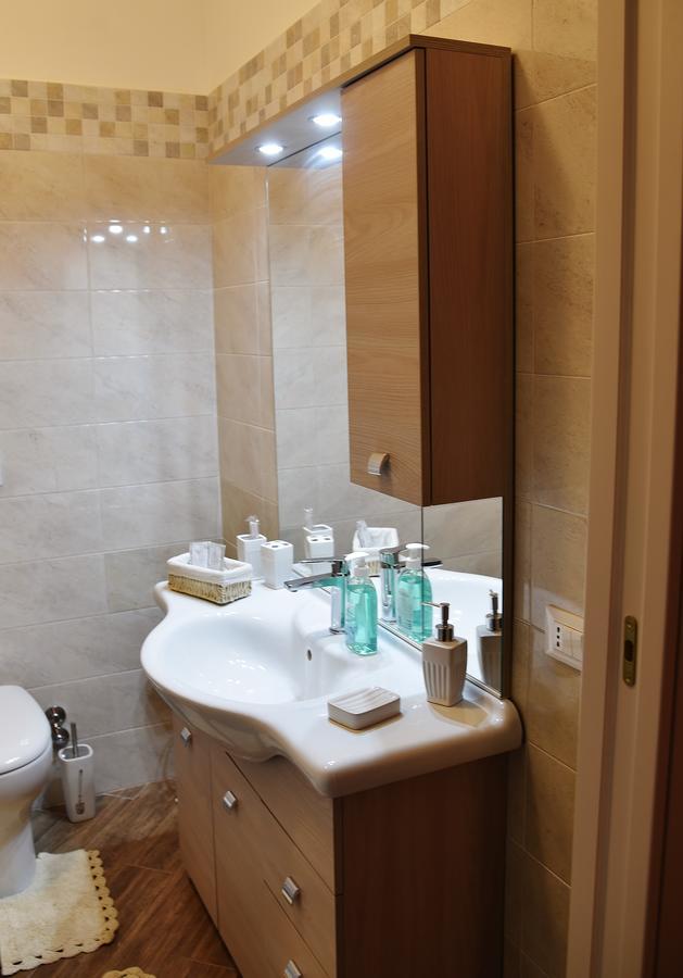 Fabio Guest House Deluxe روما المظهر الخارجي الصورة