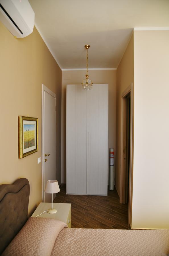 Fabio Guest House Deluxe روما المظهر الخارجي الصورة