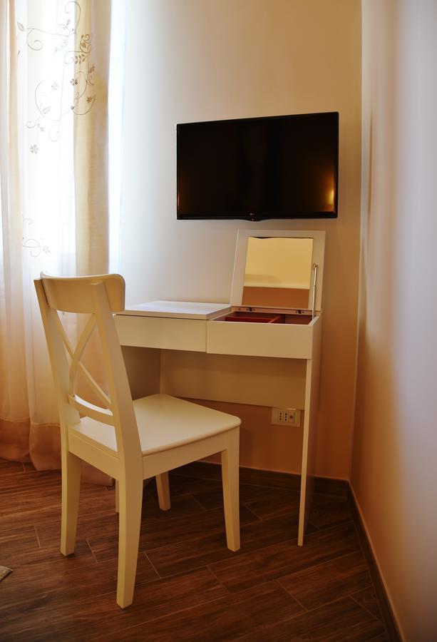Fabio Guest House Deluxe روما المظهر الخارجي الصورة